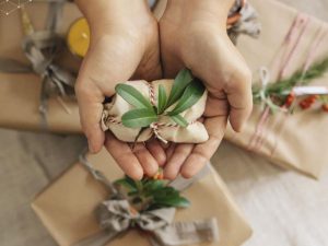 Gửi quà handmade sang Hàn Quốc